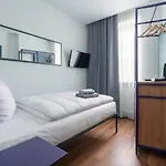 Schreder - Free Parking Hotel 3*
