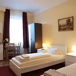 Hotel Schreder - Free Parking 3*