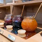 Schreder - Free Parking Hotel Mnichov
