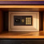 Schreder - Free Parking Hotel