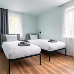 Schreder - Free Parking Hotel 3*