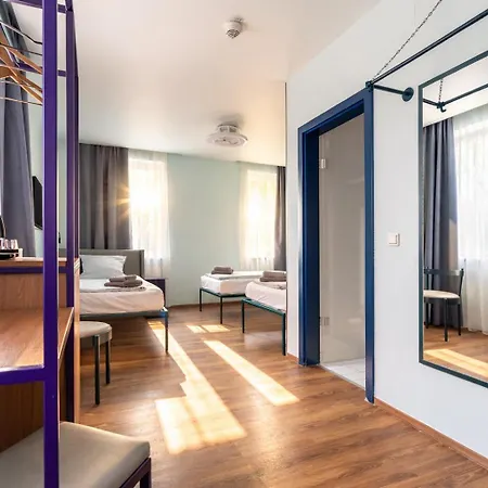 Hotel Schreder - Free Parking 3*