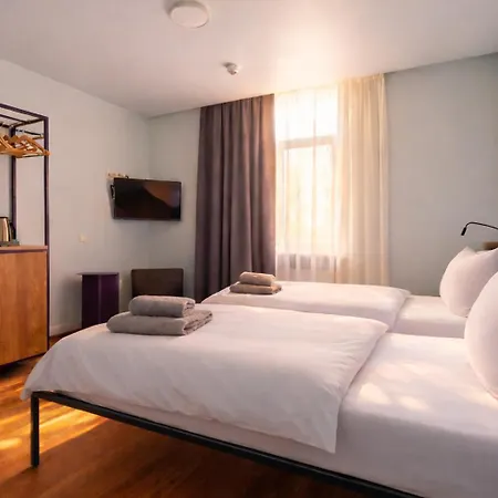 Schreder - Free Parking 3*