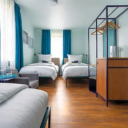 Schreder - Free Parking Hotel München