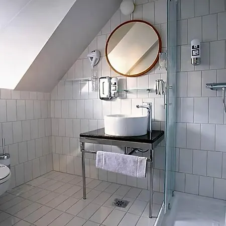 Hotel Schreder - Free Parking