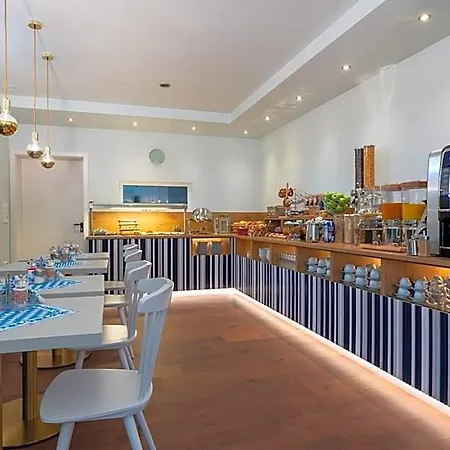 Hotel Schreder - Free Parking 3*