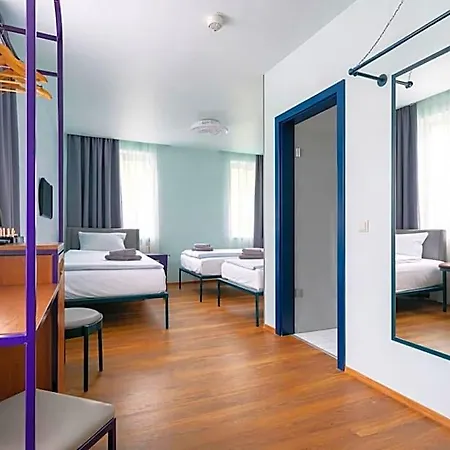 Schreder - Free Parking 3*