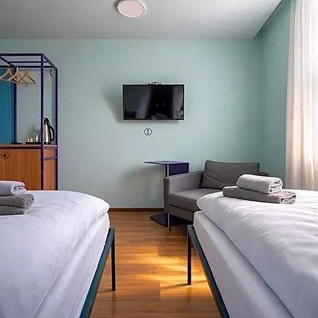 Schreder - Free Parking 3*
