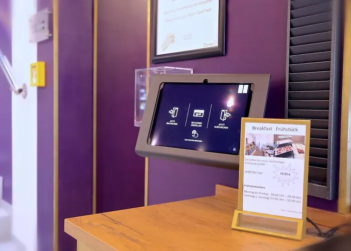 Schreder ホテル 3*