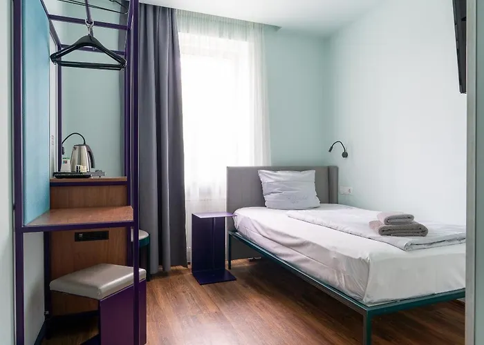 ホテル Schreder 3*