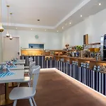 Schreder - Free Parking Hotel Munique