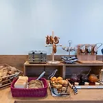 Schreder - Free Parking Hotel Munique